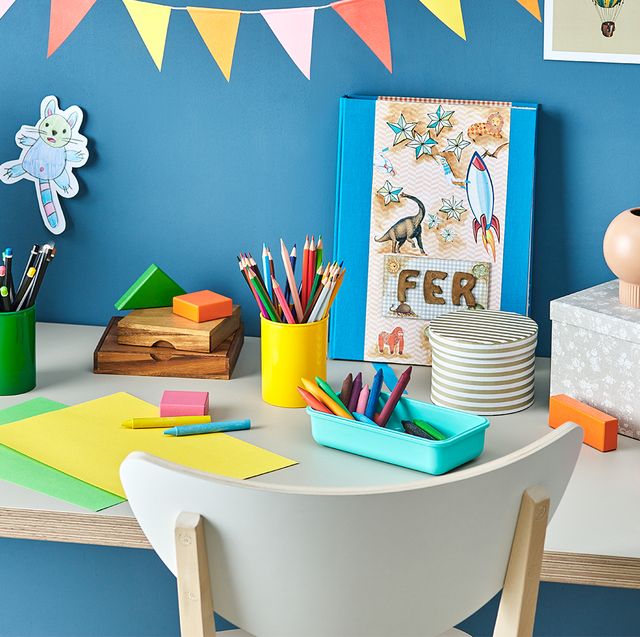 10 Best Kids Desks for 2020 - Kids Desks for Every A