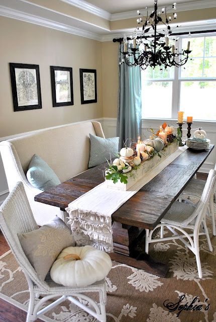 Fall Table Centerpiece | Dining room cozy, Home, Fall kitchen dec