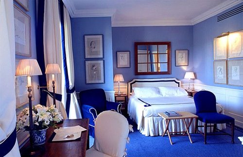 Blue Carpet Bedroom Decorating Ideas | The Expe