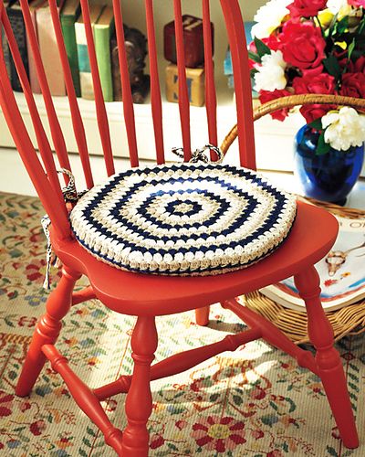 Crafty Cushion | Seat cushions diy, Kitchen chair pads, Kitchen .