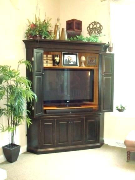 Flat Screen Tv Armoire With Pocket Doors