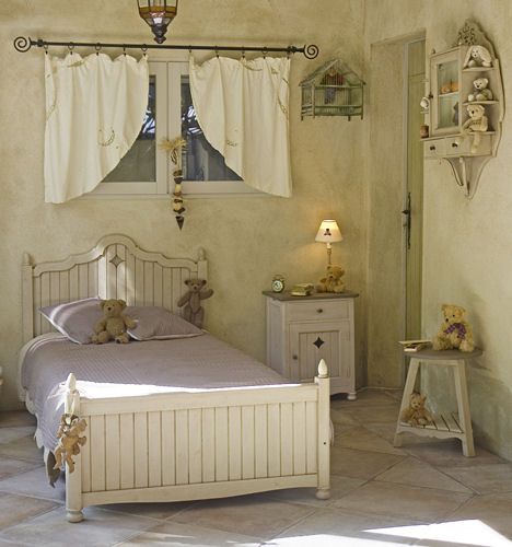Kids bedroom furniture by Matin D'ete ("Morning of summer") - a .