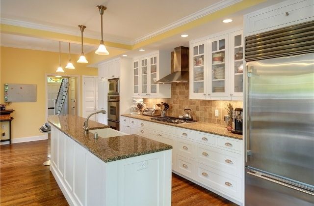 Galley kitchen with island and only one wall | galley style .