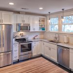 What is an L-Shaped Kitchen? | Definition of L-Shaped Kitch