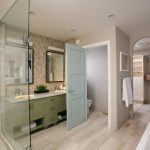 Master suite - Contemporary - Bathroom - Calgary - by Avonlea Hom