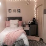 60 Creative Dorm Room Decorating Ideas On A Budget | Room decor .