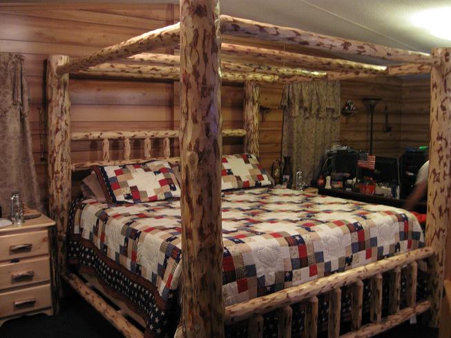 Frontier Log Canopy Bed - Rustic Wood Canopy Bed for Sa