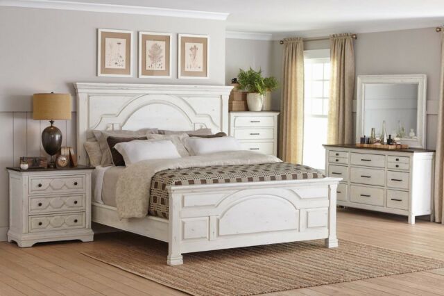 Bedroom 4pc Luxury Queen Bed Set Silver Faux Leather Dresser .