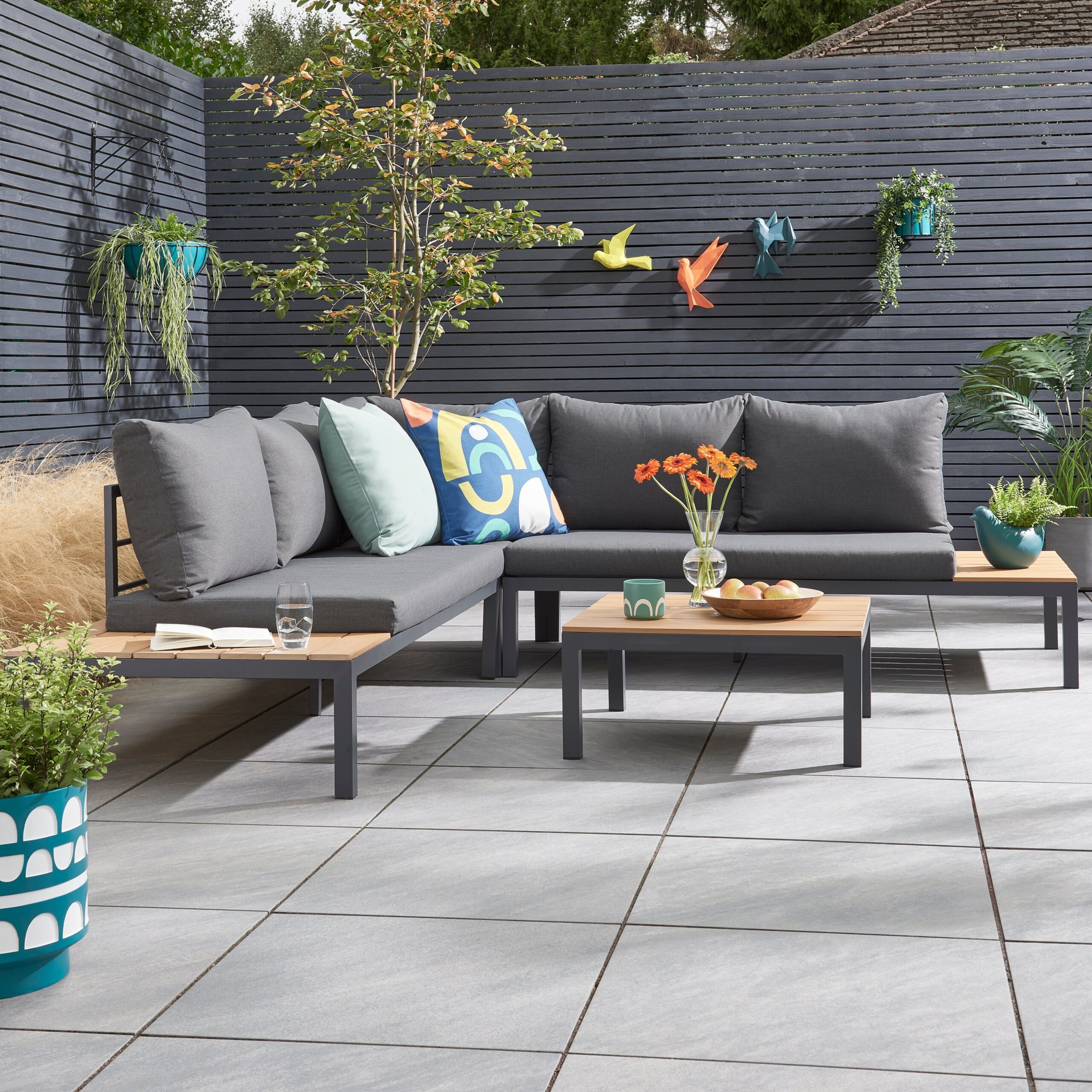 The Evolution of Contemporary Garden Furniture Sets