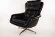 Mid Century Modern Swivel Lounge Chair