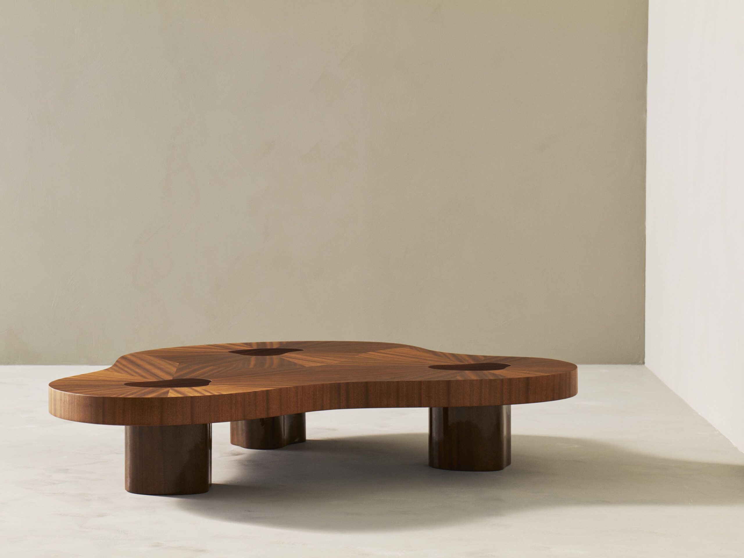 The Timeless Beauty of a Solid Oak Coffee Table