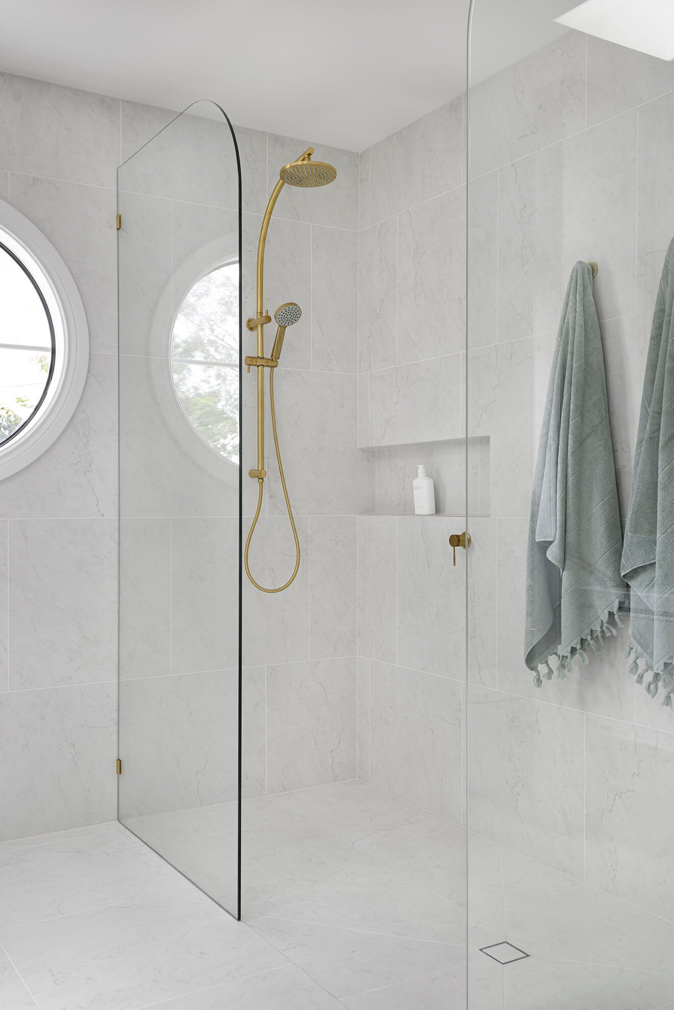 The Evolution of Contemporary Ensuite Bathrooms