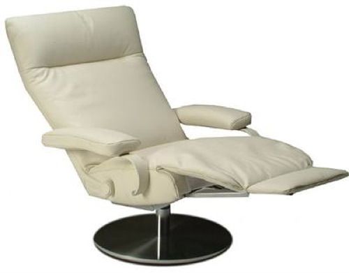 Compact Leather Recliners: The Perfect Blend of Style and Comfort