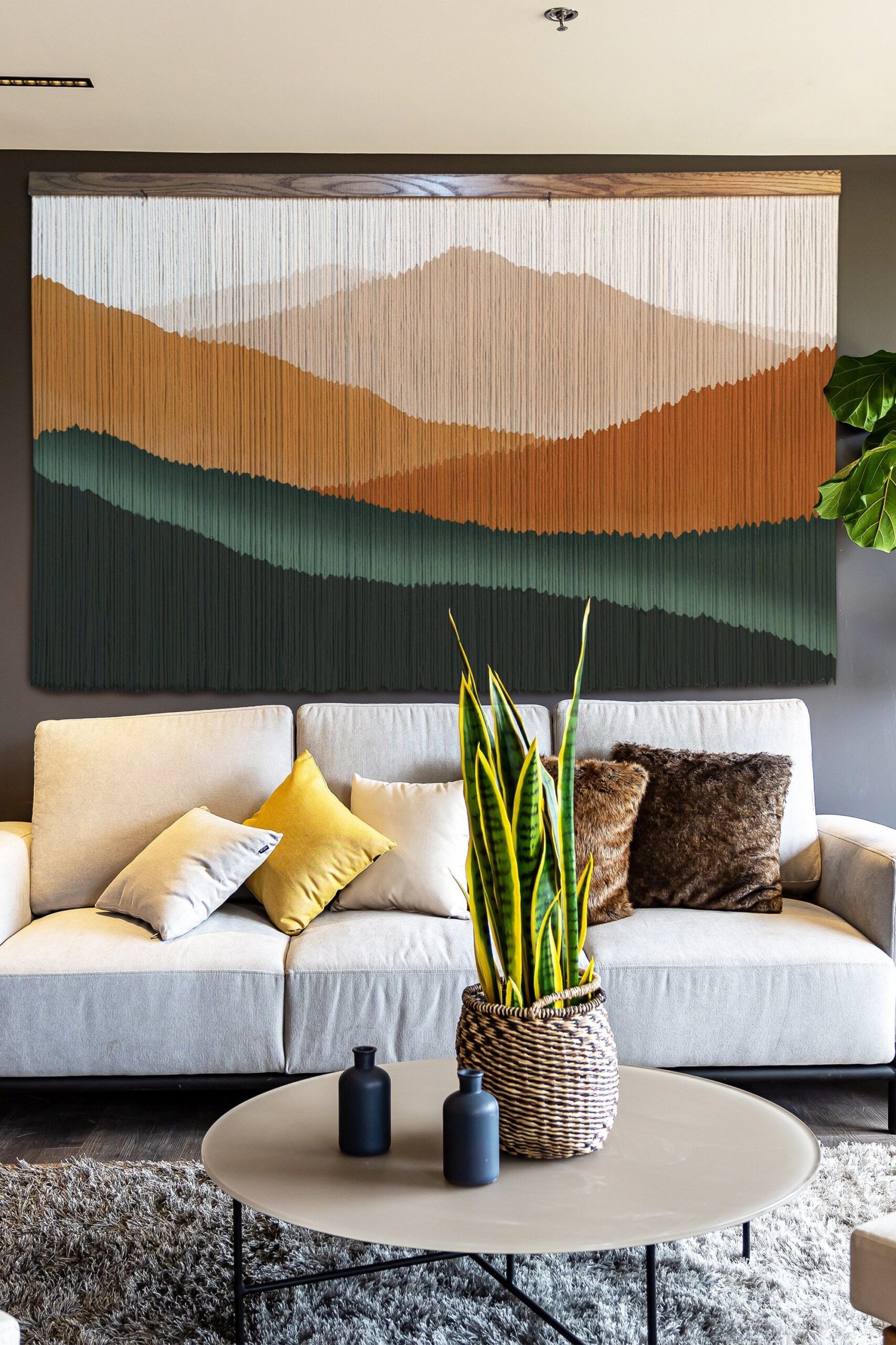 The Beauty of Oversized Tapestries for Wall Decor