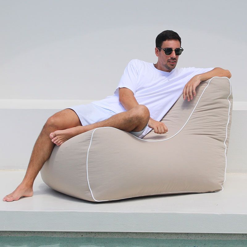 The Comfort and Style of Outdoor Bean Bag Chairs for Grown-Ups