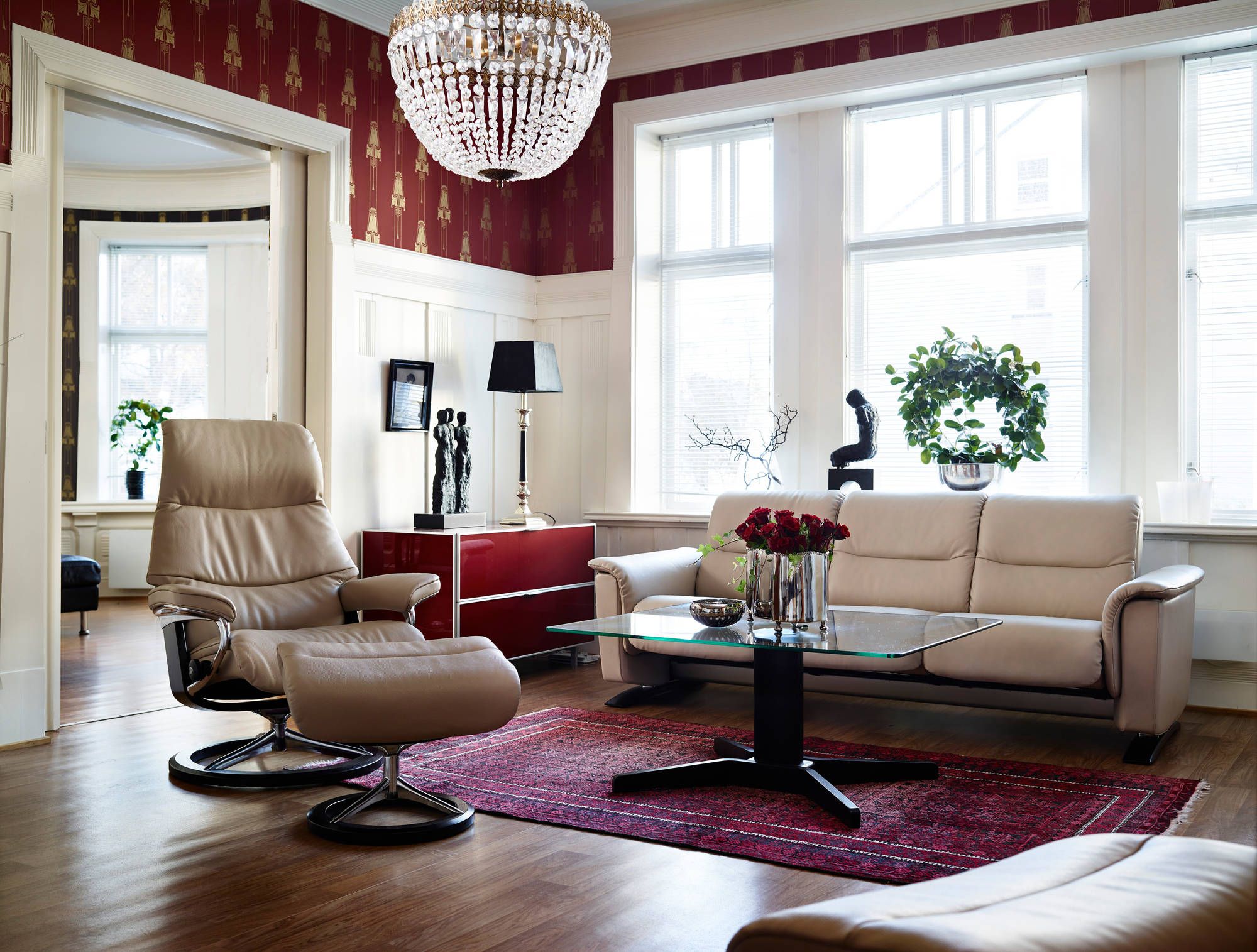 The Ultimate Comfort: Recliner Leather Sofa for Three