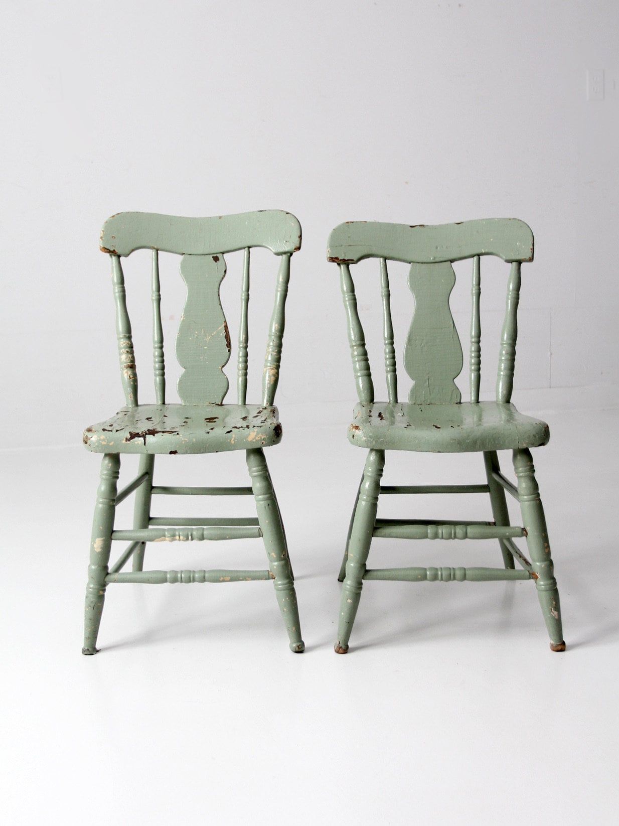 The Timeless Beauty of Antique Wooden Chairs