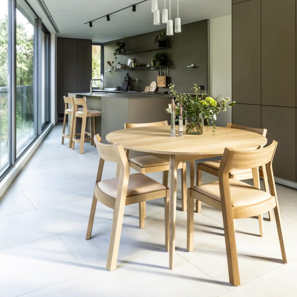 Kitchen Furniture Table And Chairs