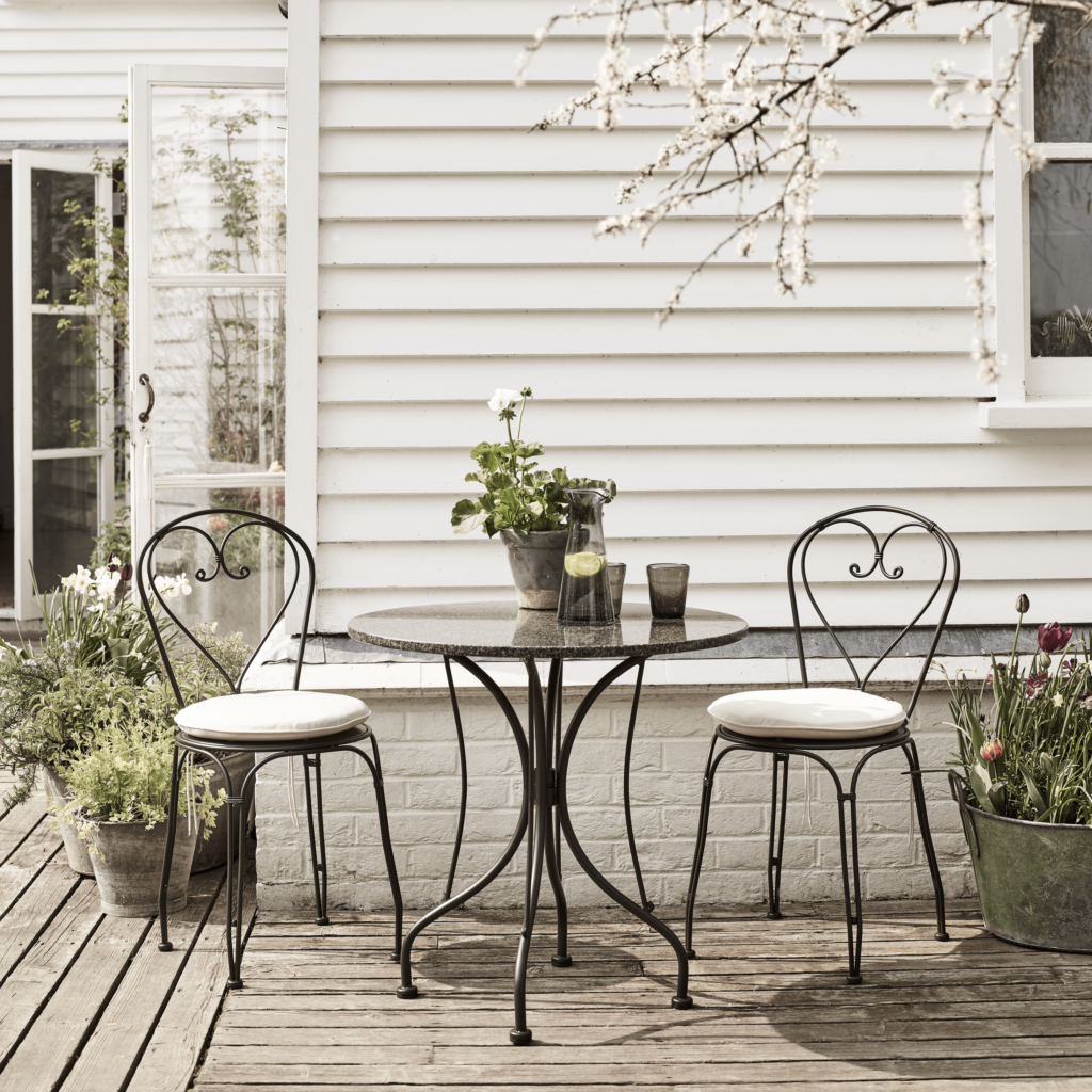 Garden Table And Chairs Set