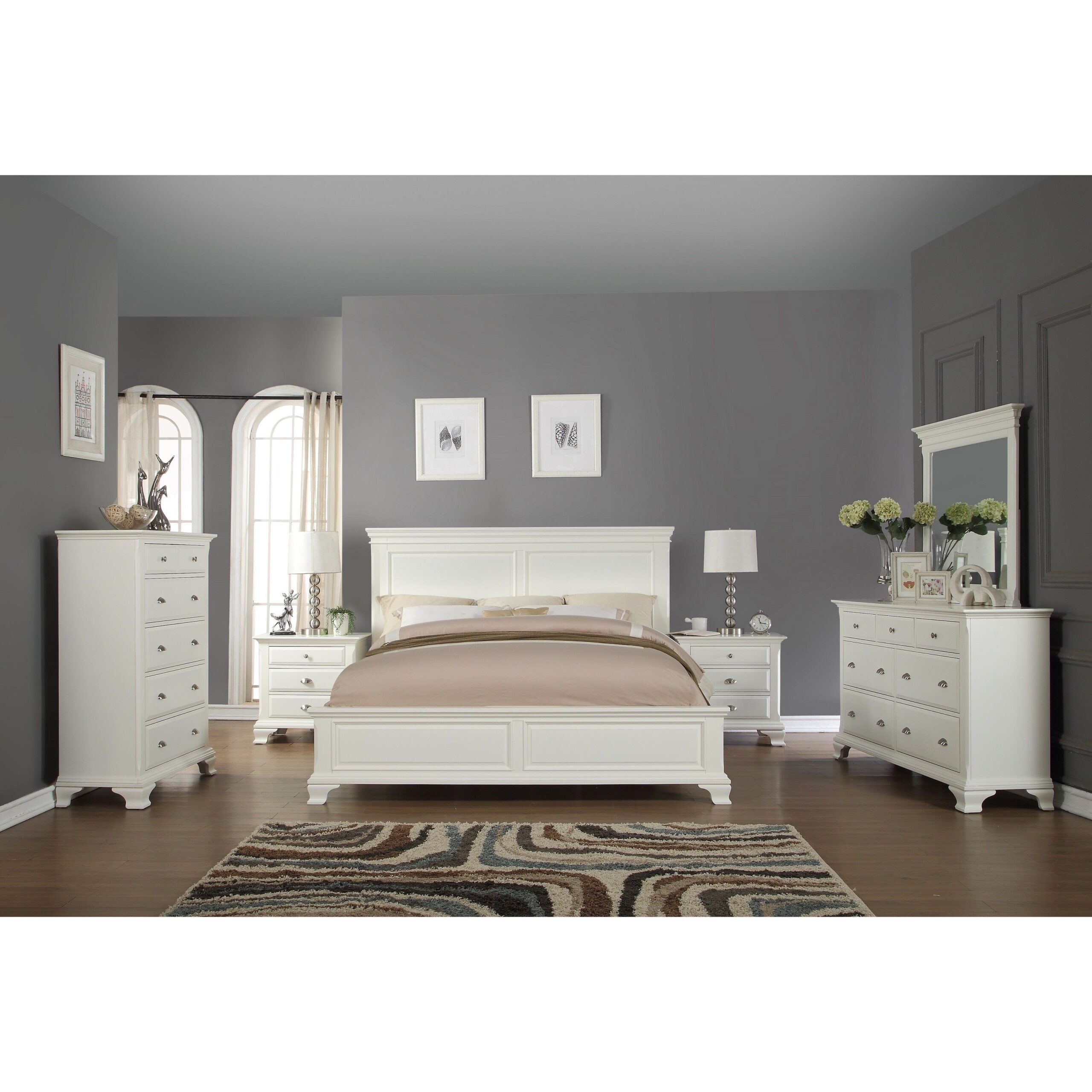 A Stylish Queen Size Bedroom Furniture Set in White