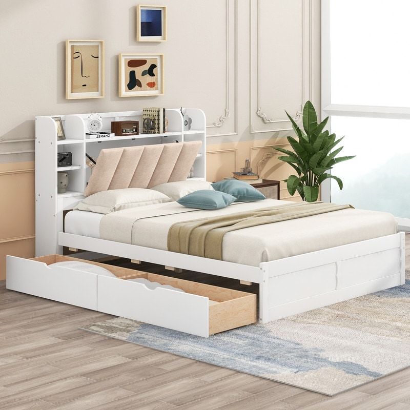 A Stylish and Functional Queen Platform Bed with Ample Storage Space