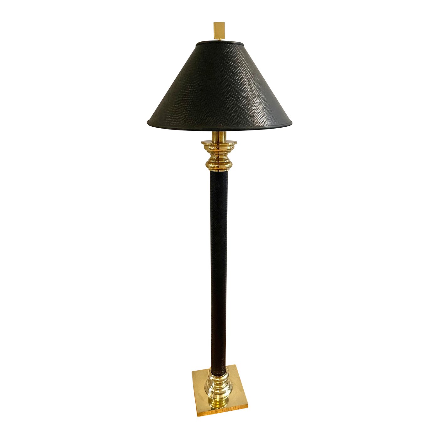 An Elegant Addition to Your Home: The Stiffel Brass Floor Lamp