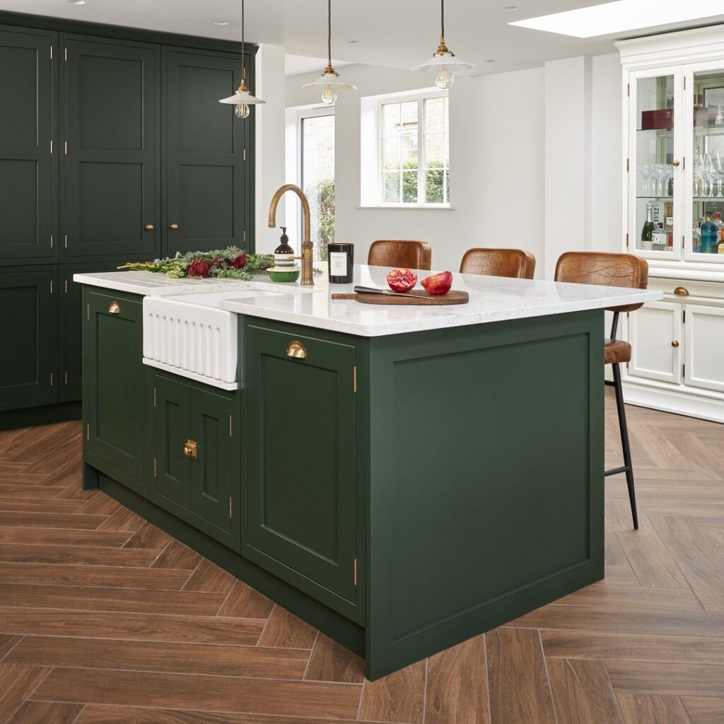 Large Kitchen Island With Seating And Storage