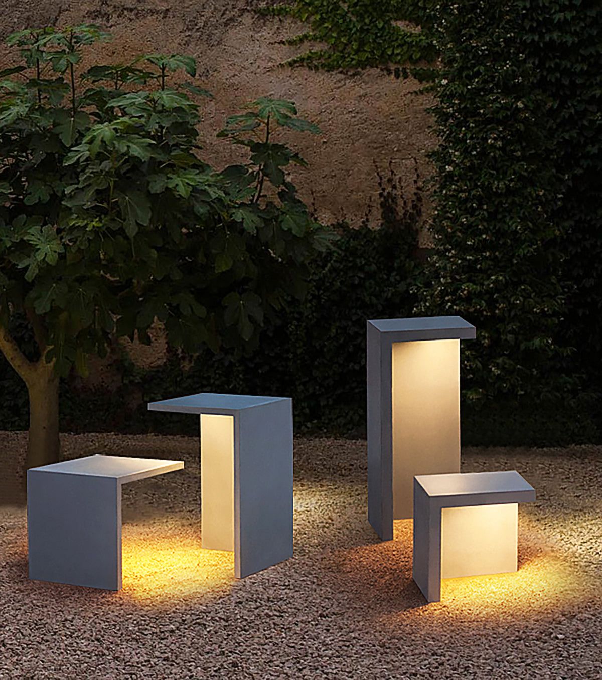 Brightening Your Outdoor Space: The Benefits of LED Landscape Lighting