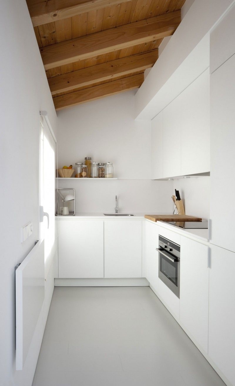 Compact Kitchen Cupboard Designs: Maximizing Space in Small Kitchens