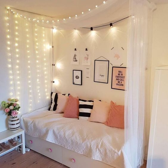 Creative Bedroom Ideas for Teenage Girls with Limited Space