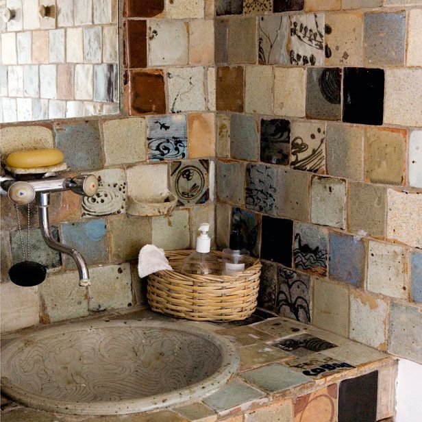 Creative Tile Backsplash Ideas for Small Kitchens