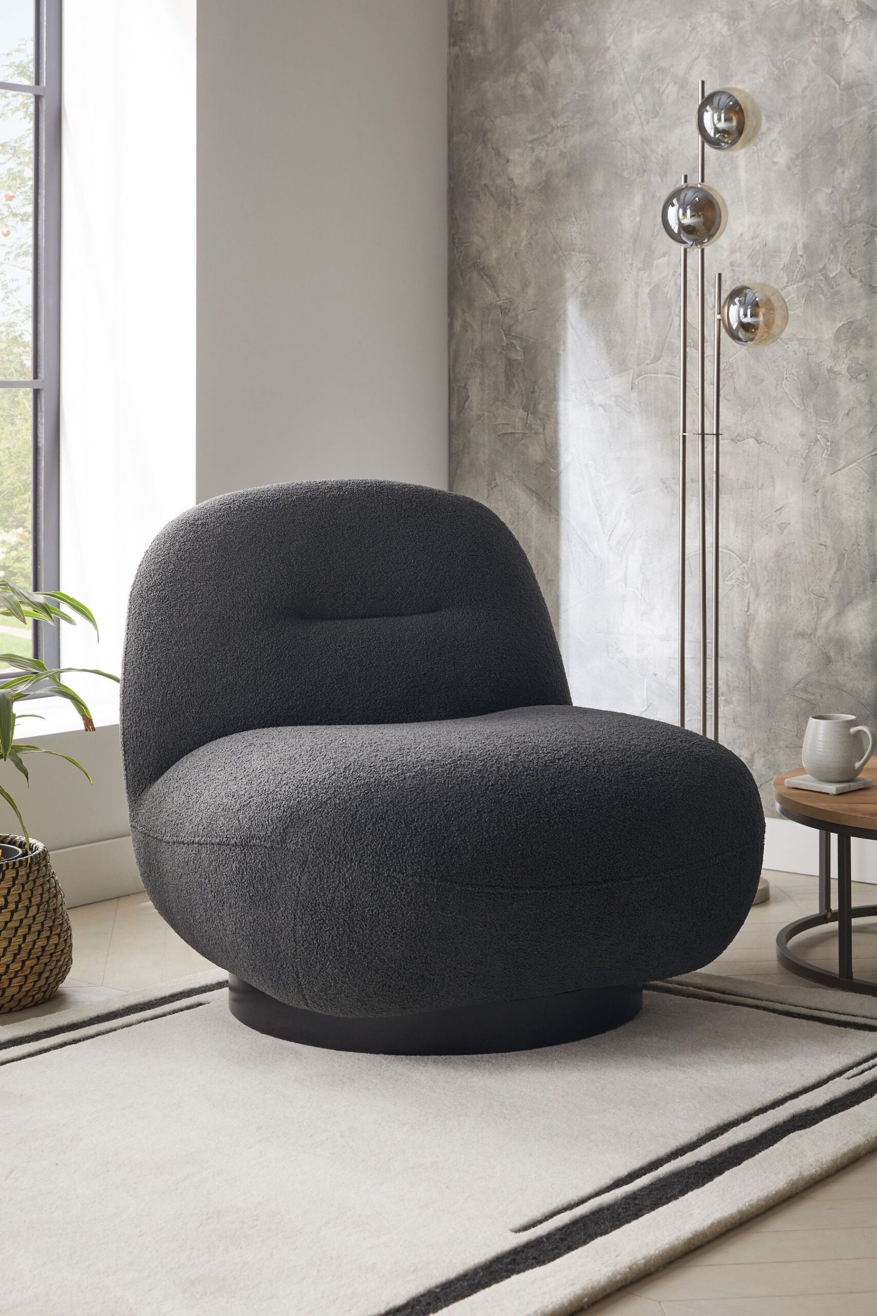 Discover the Versatility of Swivel Occasional Chairs