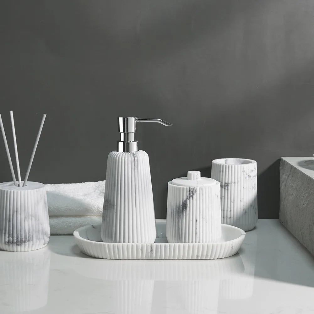 Elegant Marble Bathroom Accessories for a Luxurious Touch