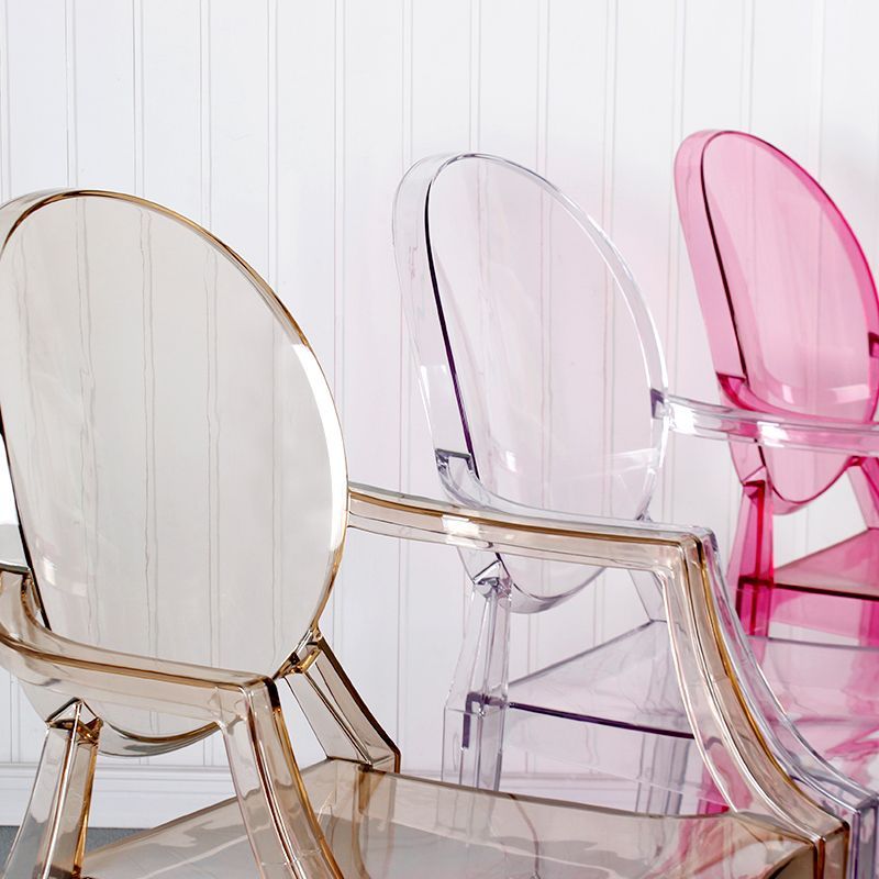 Elegant and Modern Dining Chairs Made from Acrylic