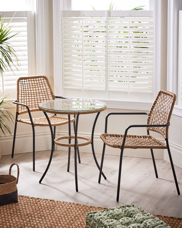 Elevate Your Dining Experience with Bistro Indoor Dining Sets