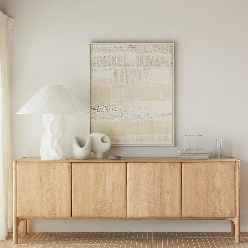 Exquisite and Timeless Solid Wood Chest of Drawers: A Classic Storage Solution