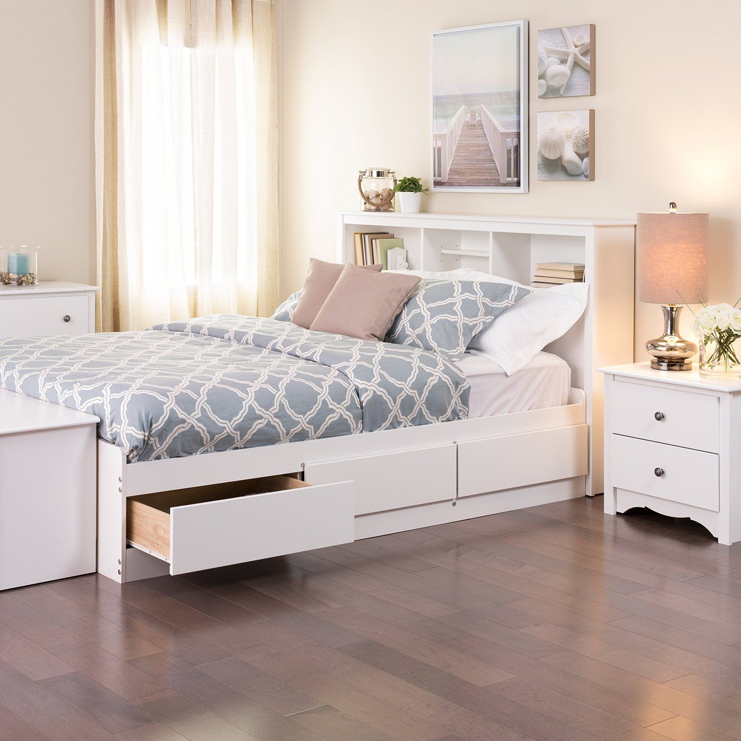 Functional Storage Solutions for the Bedroom: The Versatility of Bed Frames with Drawers and Shelves