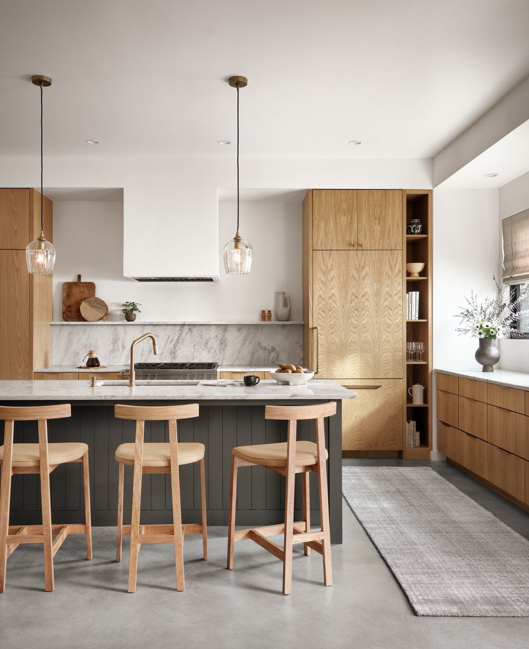Maximizing Your Kitchen Space with an L-Shaped Counter