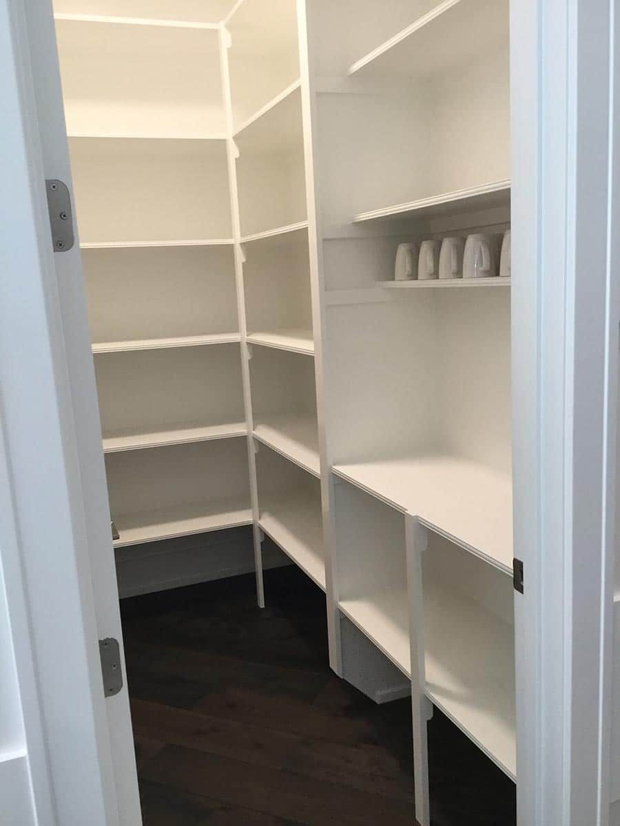 Organizing Your Pantry with Smart Shelving Solutions