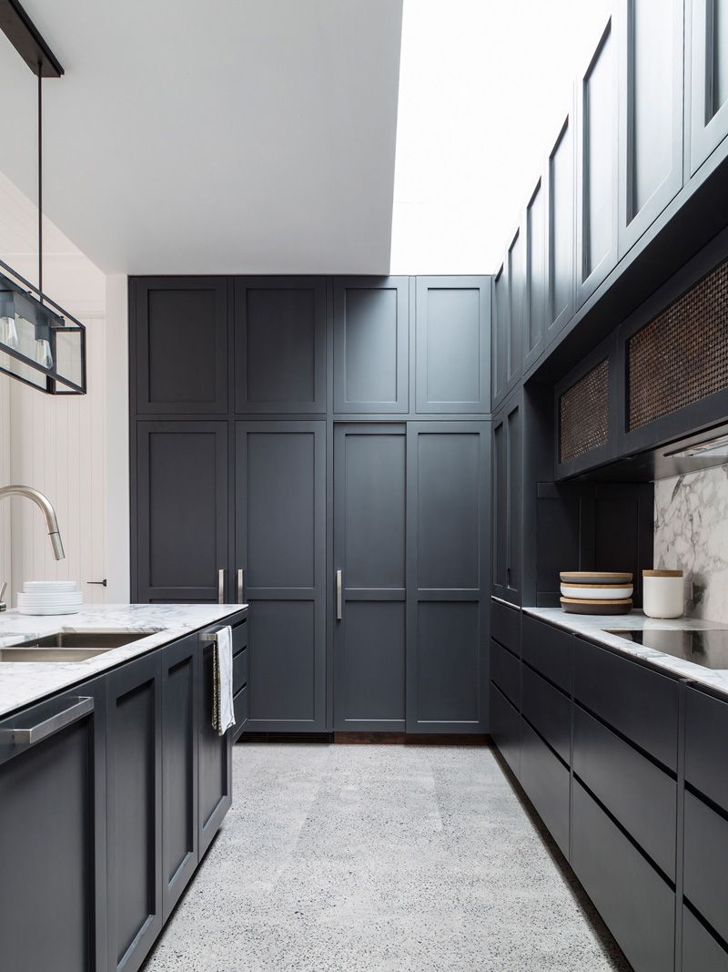 Sleek and Modern Kitchen Cabinets for a Stylish Upgrade