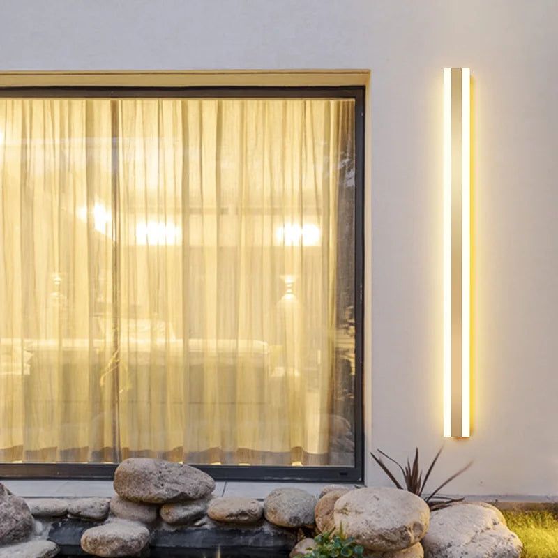 Stay Ahead of the Curve with Modern Outdoor Wall Lights