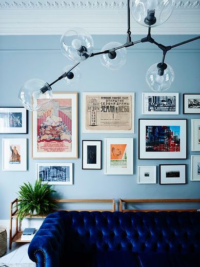 Stylish Ways to Incorporate Blue Furniture Into Your Living Room