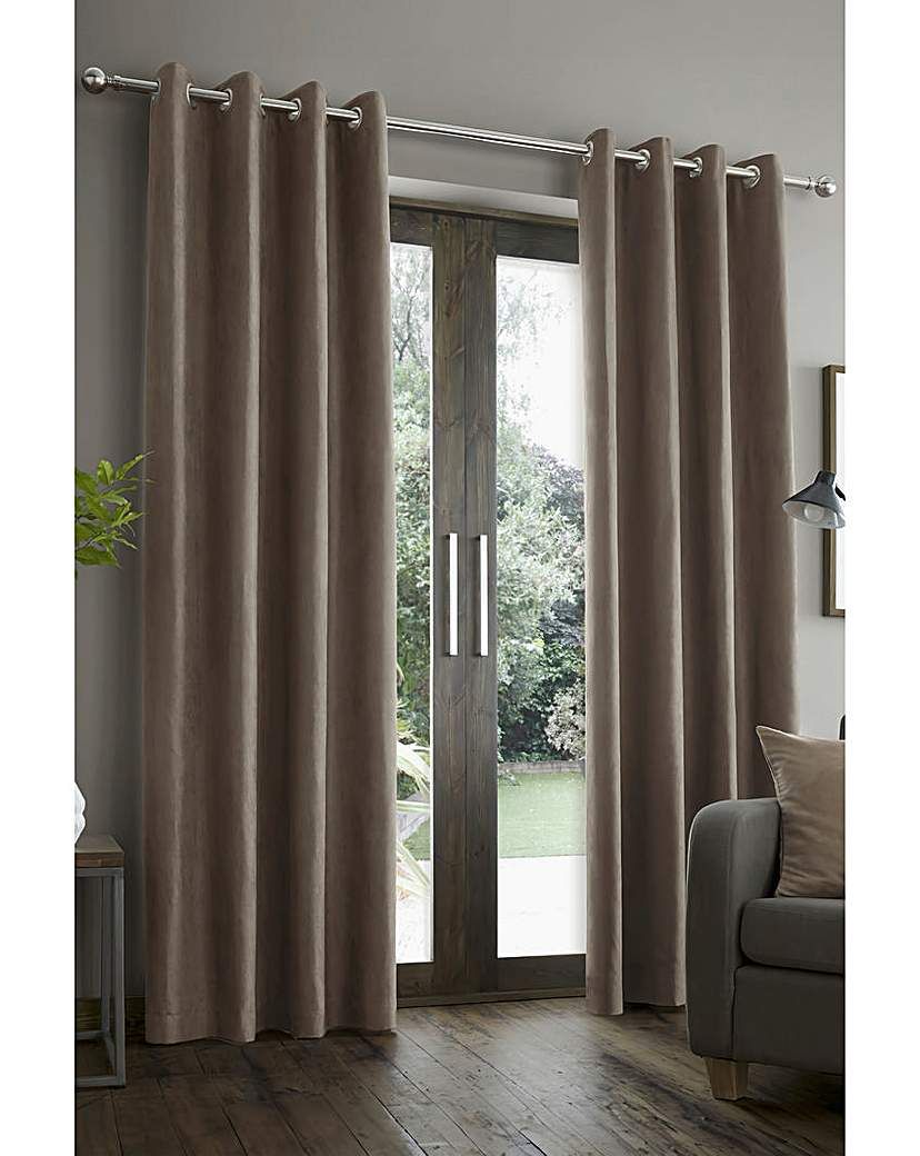 Stylish Window Curtains: Enhancing Your Living Room with Modern Elegance