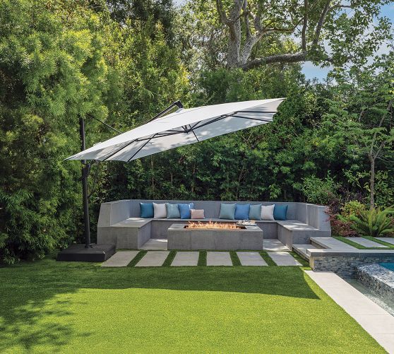 Stylish and Functional: The Rectangular Cantilever Patio Umbrella