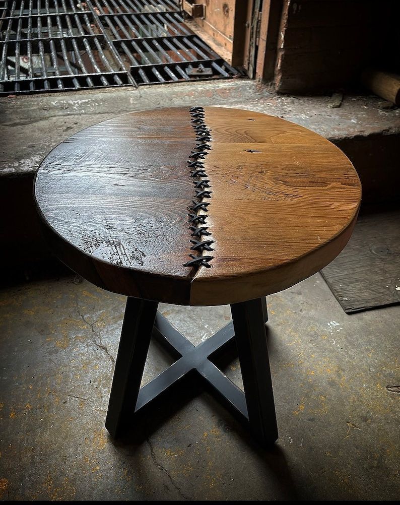 The Beauty of Reclaimed Wood Furniture: A Sustainable and Stylish Choice