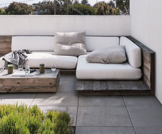 The Evolution of Outdoor Lounge Furniture: A contemporary approach to outdoor comfort