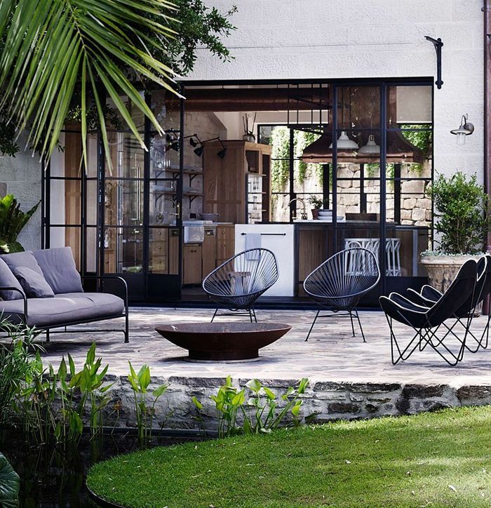 The Evolution of Outdoor Lounge Furniture