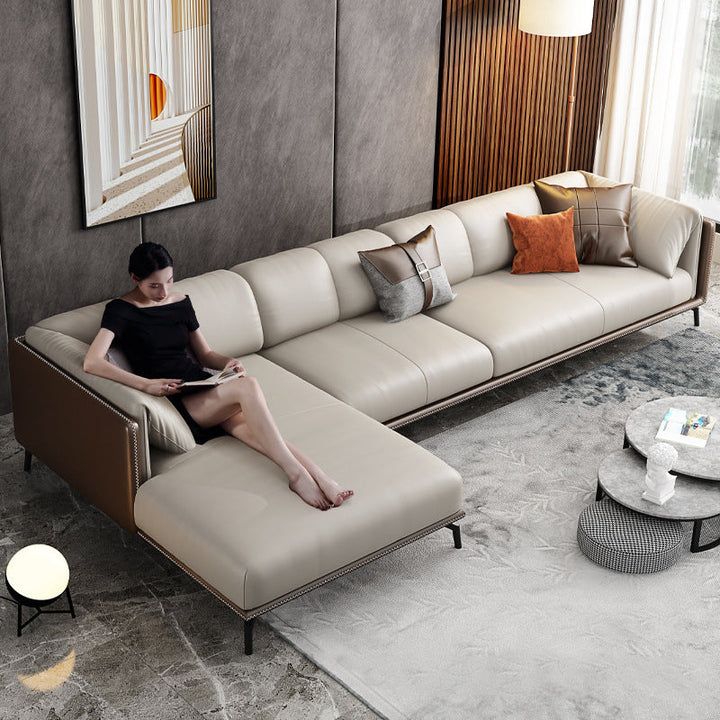 The Evolution of Stylish Leather Sofas for Contemporary Living Spaces