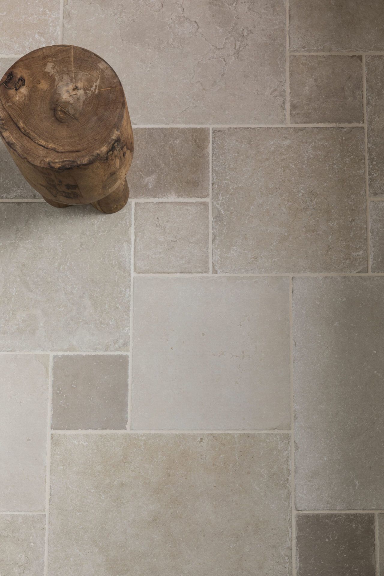 The Timeless Elegance of Stone-Look Porcelain Tiles