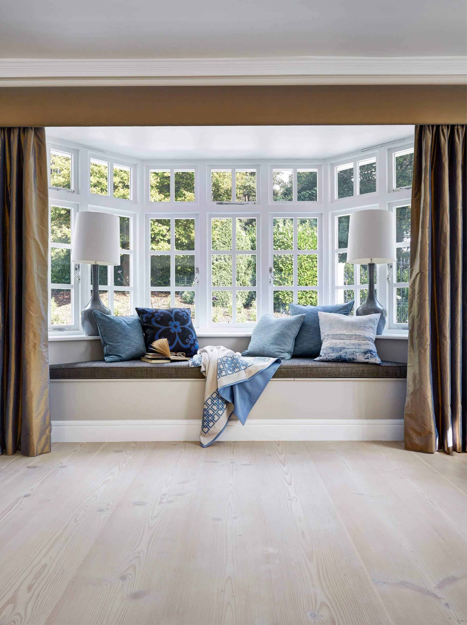 The Ultimate Guide to Stylish Window Treatments for Your Living Room